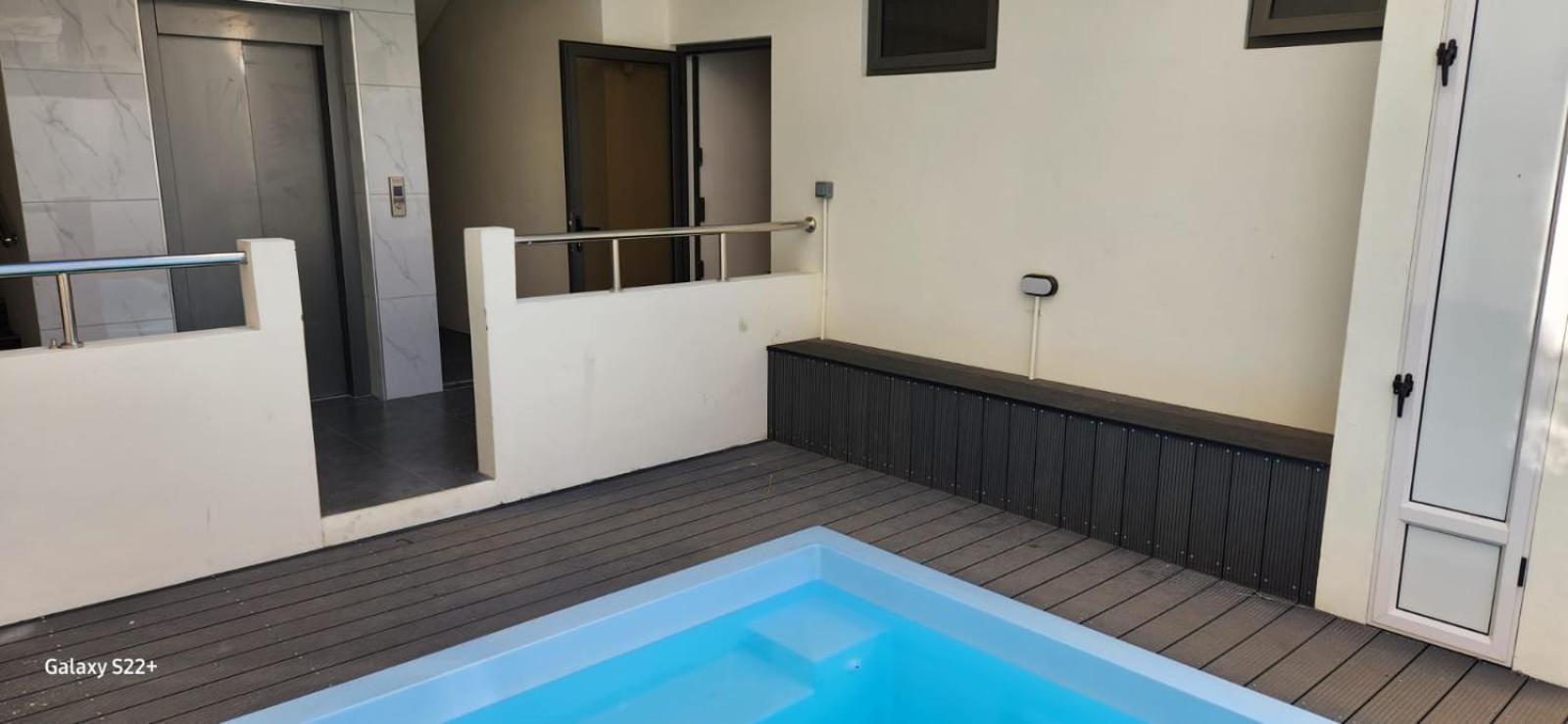 Nayuha Apt B Flic en Flac Exterior photo